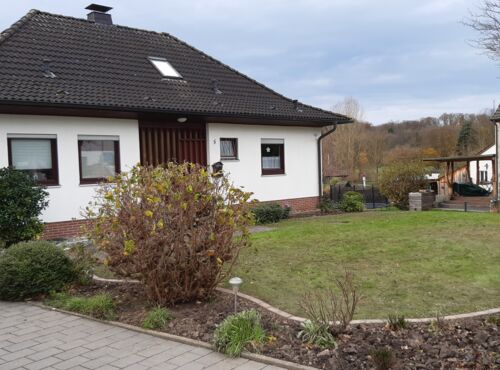 Gepflegtes und geräumiges Einfamilienhaus in Niederense!