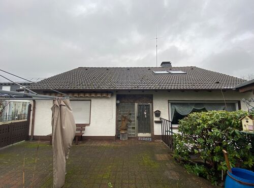 Geräumiges Einfamilienhaus mit Einliegerwohnung auf Erbbaugrundstück in Echthausen!